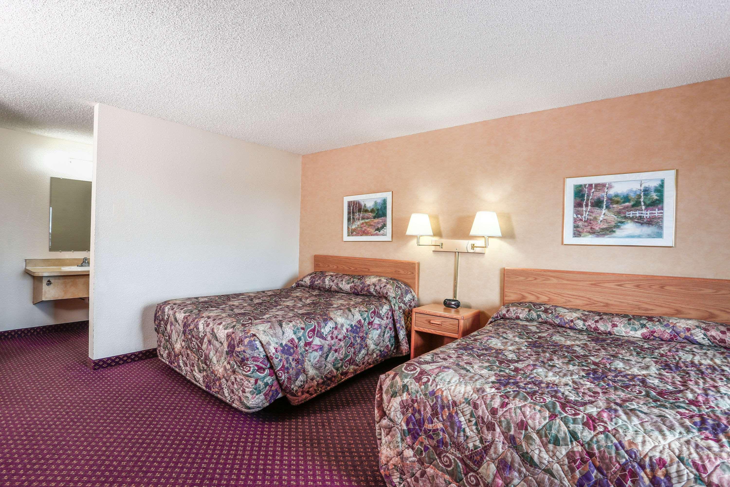 Travelodge By Wyndham Deer Lodge Montana Exterior foto